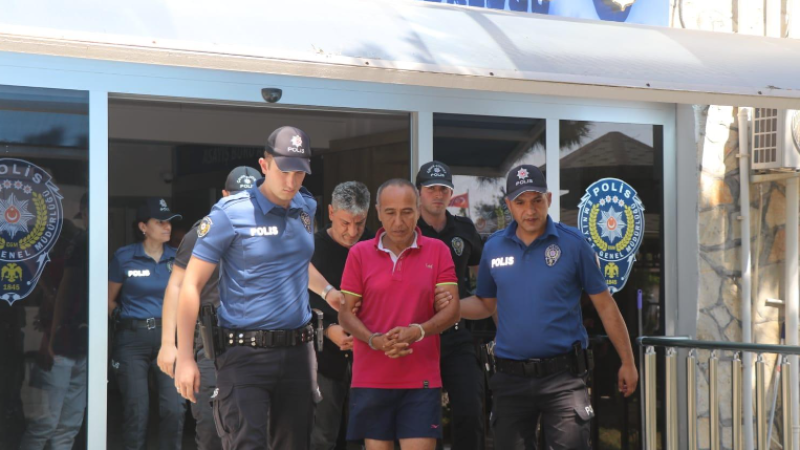 Didim'de Göçmen Kaçakçılığı 49 Yabancı Uyruklu Göçmen Yakalandı.