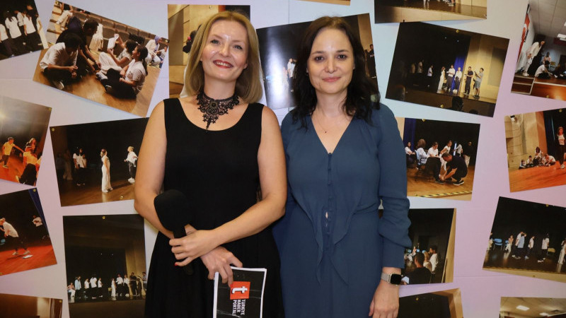 Eylül Aşkın, Haliç’te Özel Çocuklarla Tiyatroda Buluştu