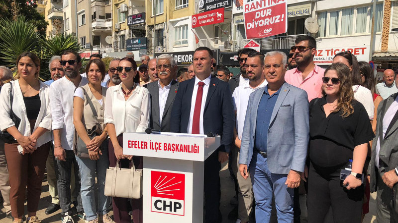 CHP Efeler'de Altan Kemerci Adaylığını Açıkladı
