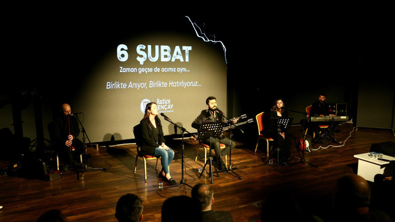 Didim’de 6 Şubat depremlerinde hayatını kaybedenler anıldı