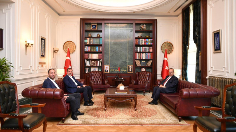 Aydın’ın Dünyaca Ünlü İnciri Canbolat’a Takdim Edildi